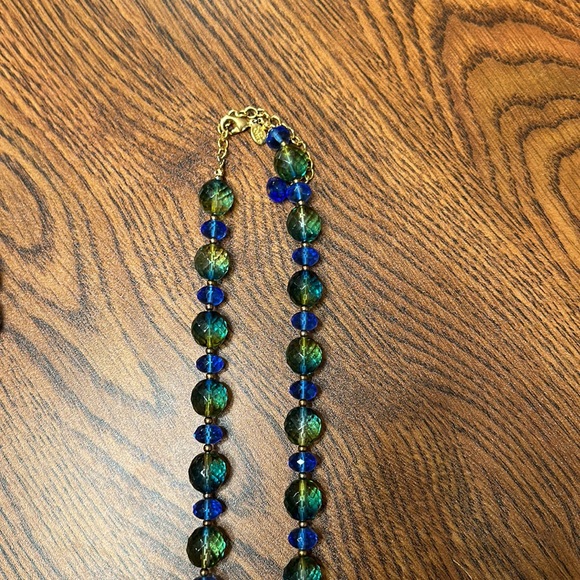 Blue and Green Beaded Necklace - Picture 2 of 4